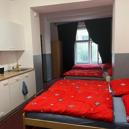 Apartment Moon Praga Zewnętrze zdjęcie
