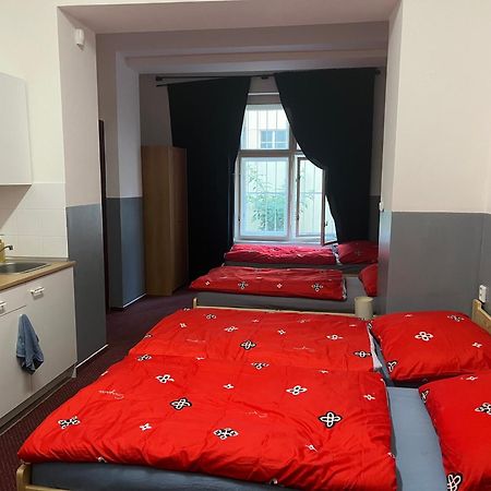 Apartment Moon Praga Zewnętrze zdjęcie