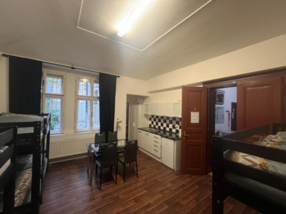 Apartment Moon Praga Zewnętrze zdjęcie
