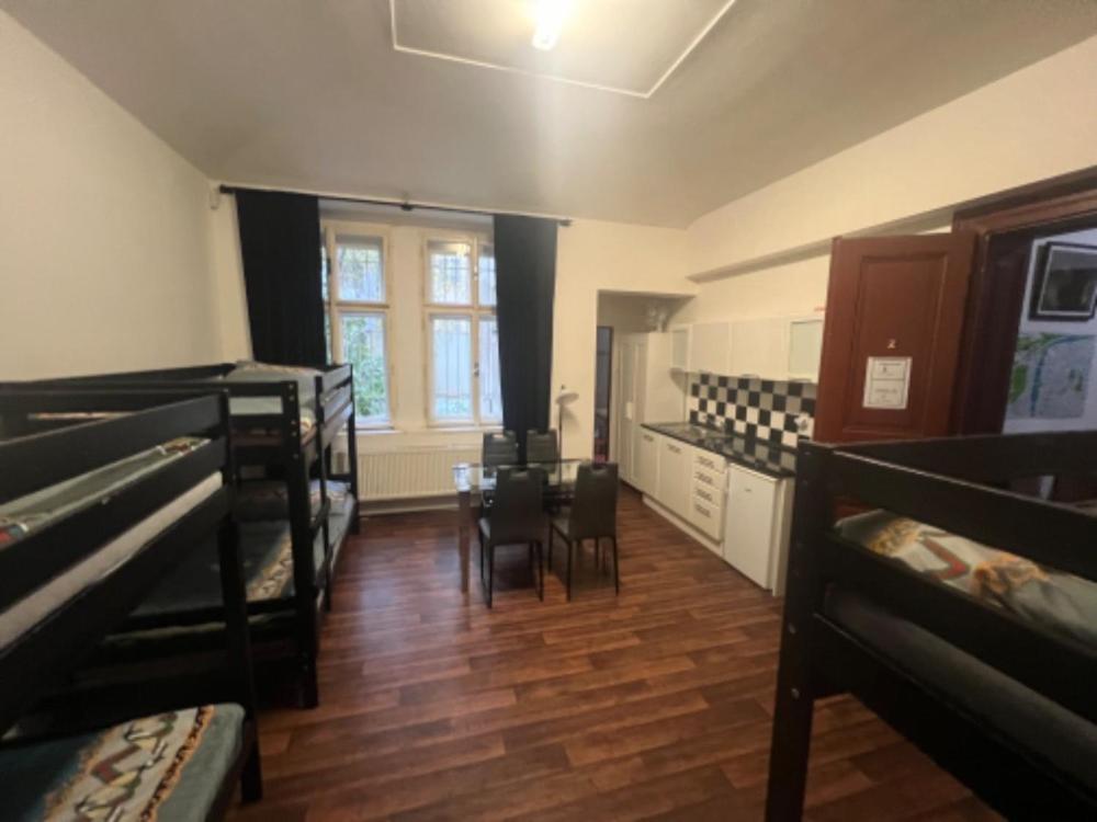 Apartment Moon Praga Zewnętrze zdjęcie
