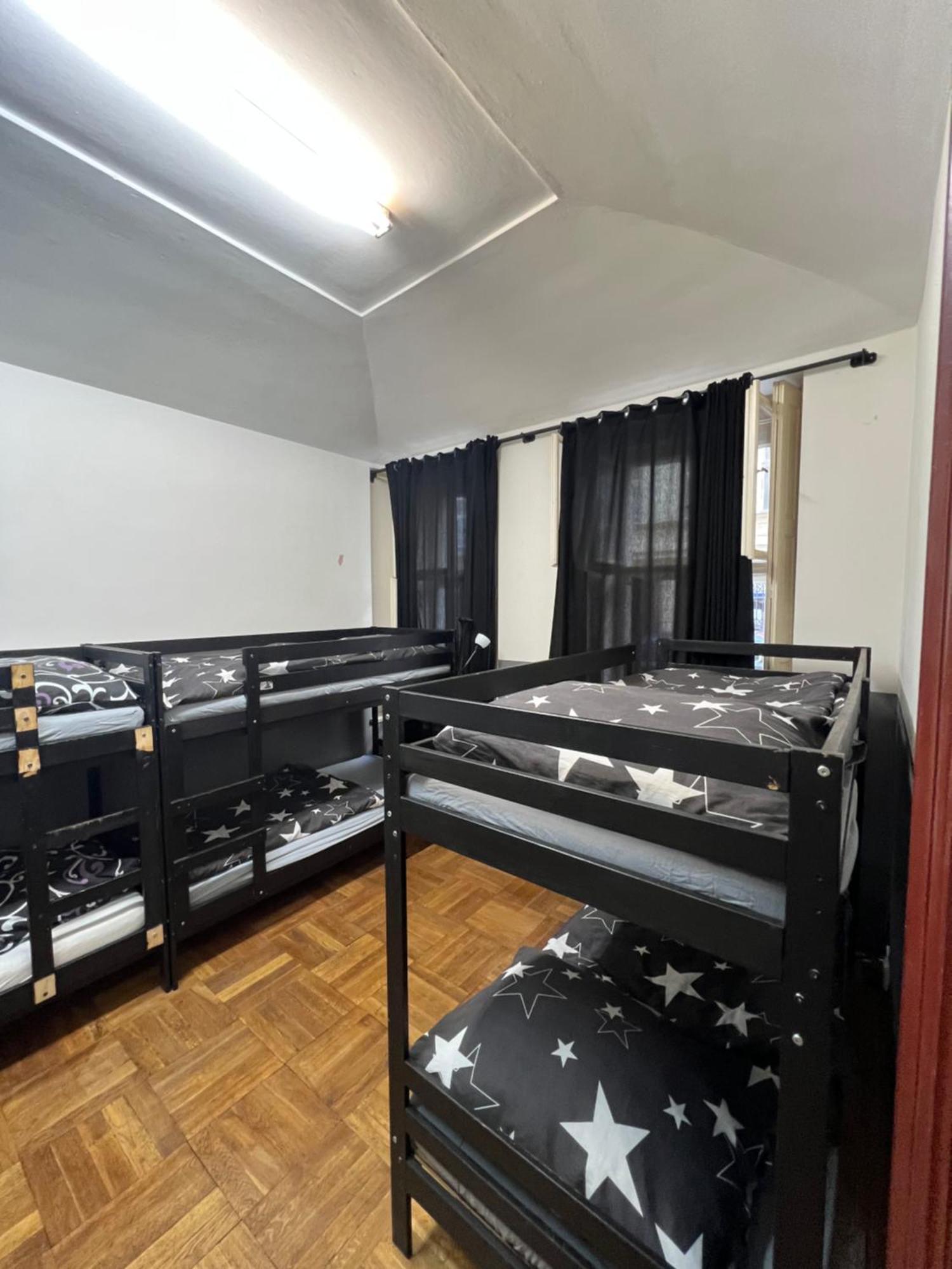 Apartment Moon Praga Zewnętrze zdjęcie