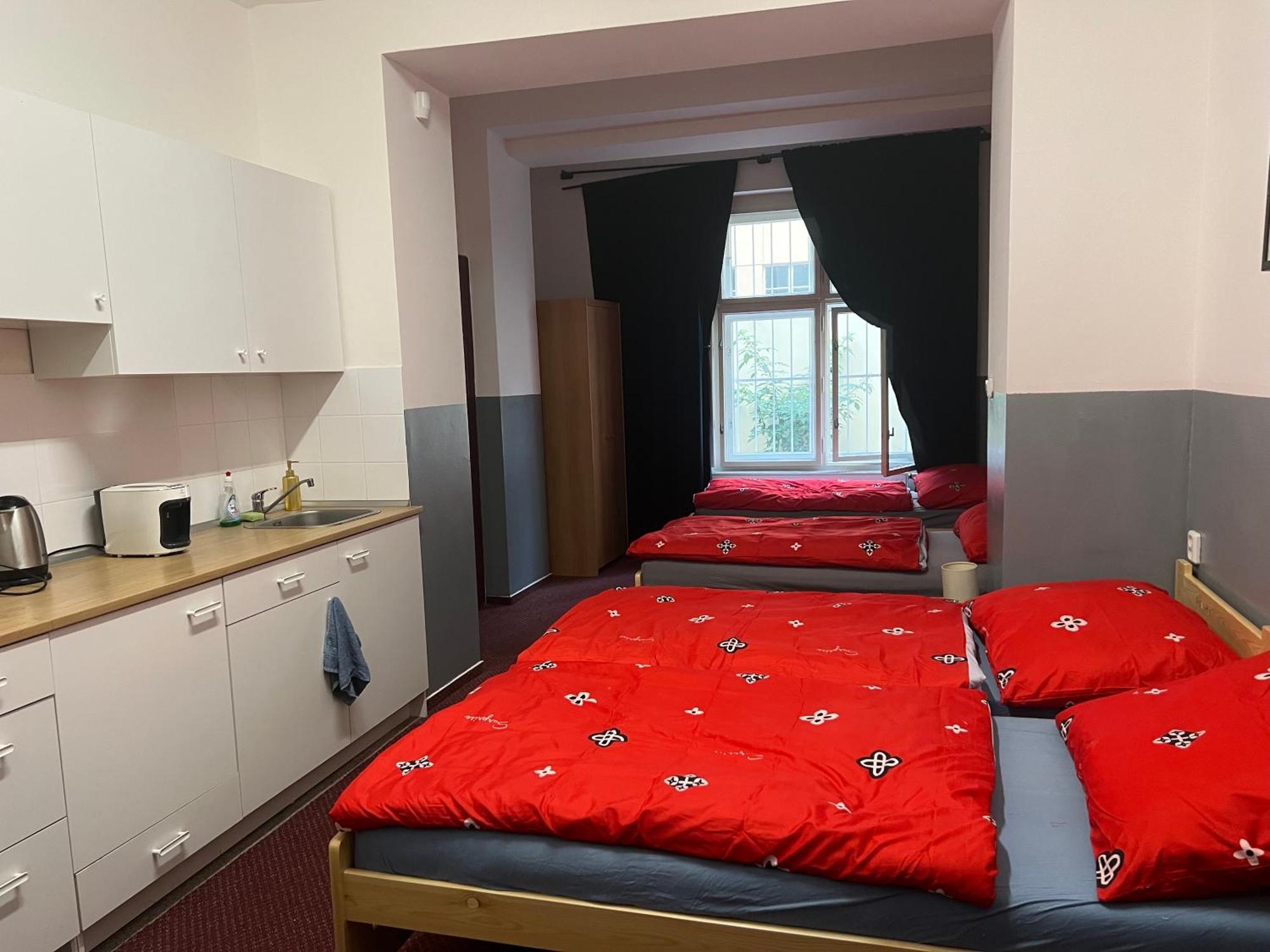 Apartment Moon Praga Zewnętrze zdjęcie