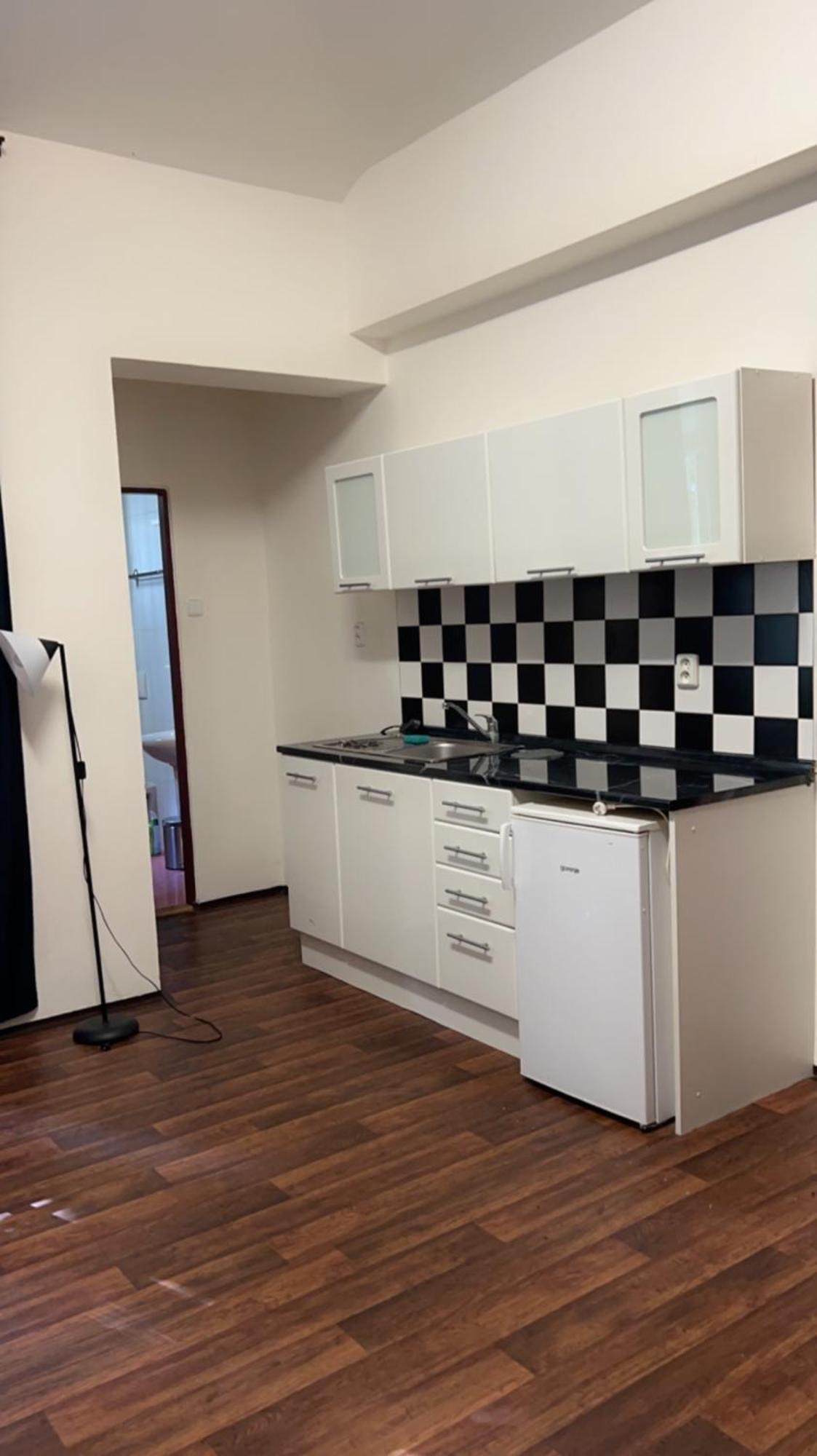 Apartment Moon Praga Zewnętrze zdjęcie