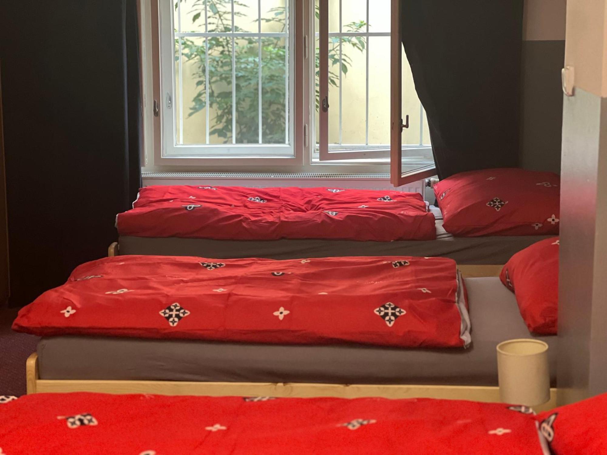 Apartment Moon Praga Zewnętrze zdjęcie